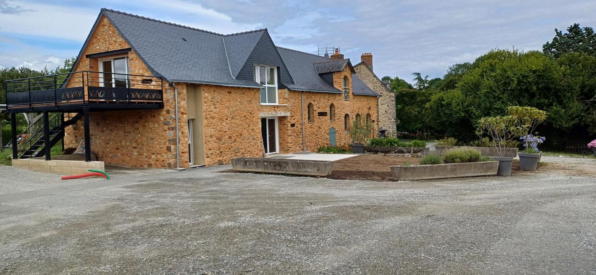 Ahuillé Logis De La Provosterie - Cyclamenヴィラ エクステリア 写真